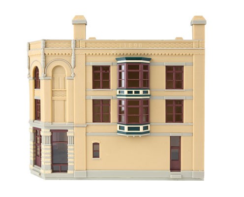 Walthers Cornerstone HO 933-4203 Walther's Water Street Building - Kit