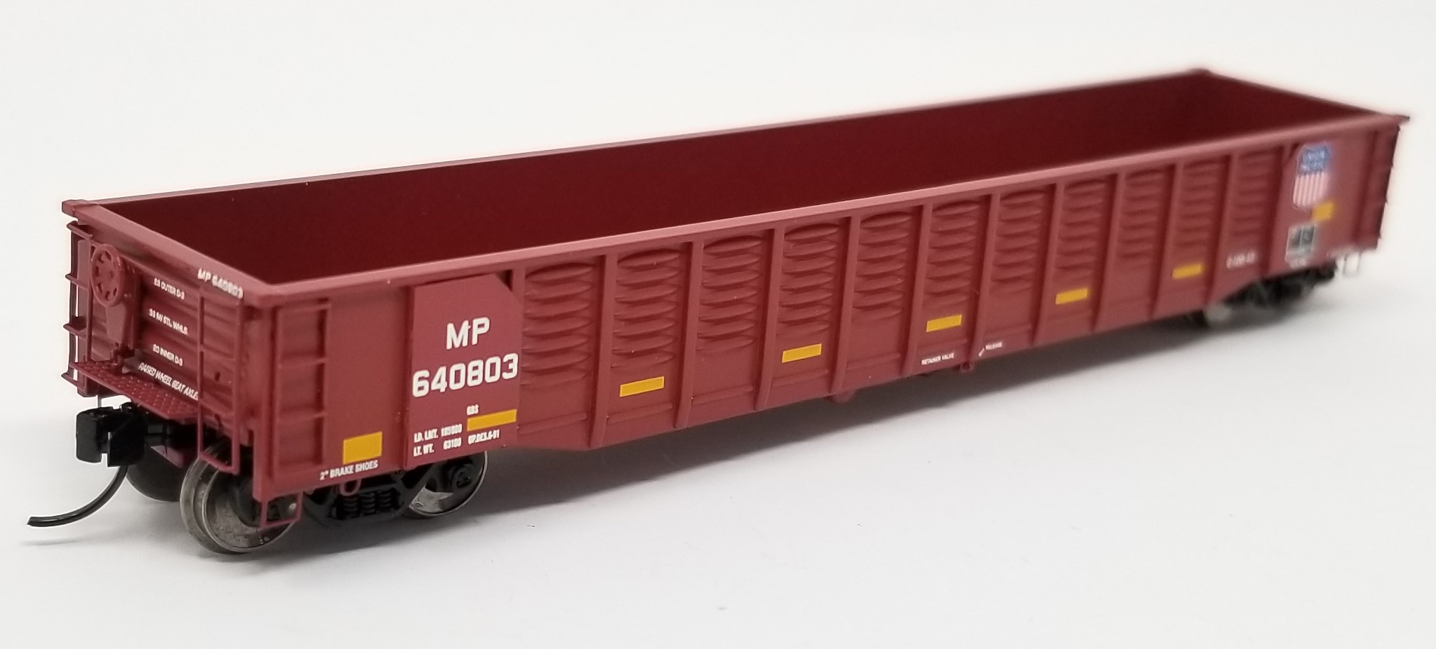 Trainworx N 25203-13 Thrall 52’6 Gondola Car Missouri Pacific with Vertical Conspicuity Stripes 'UP Shield' MP #640753
