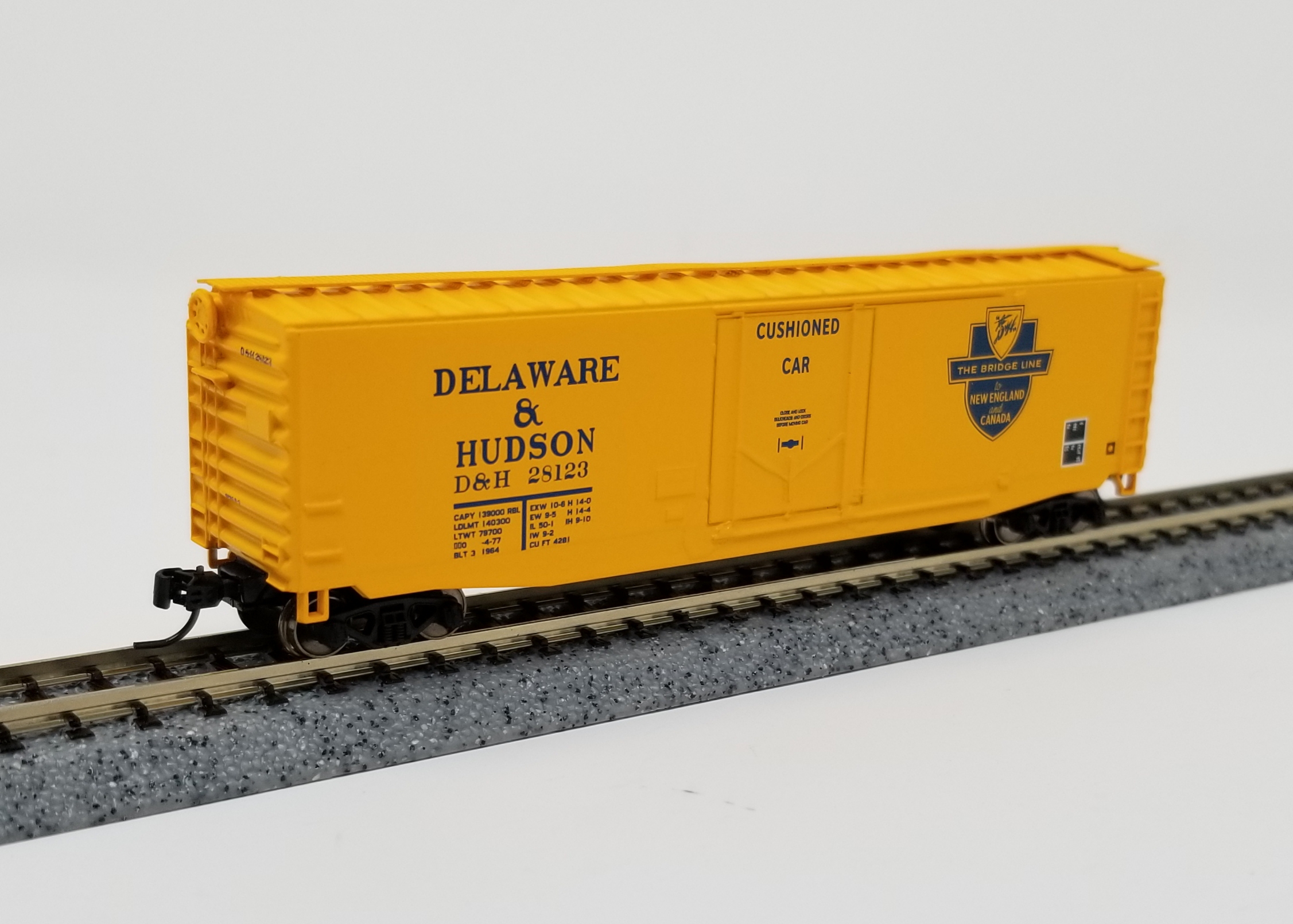 Athearn N ATH2846 50' PS-1 Plug Door Smooth Side Boxcar Delaware & Hudson D&H #28121