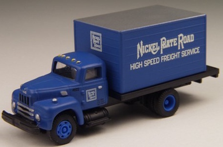 Classic Metal Works Mini Metals HO CMW30177 International R-190 Express Van Nickel Plate Road