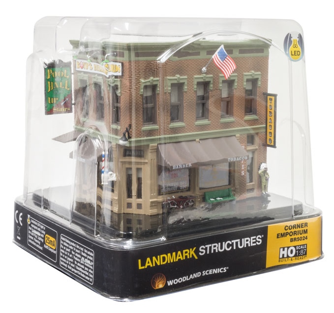 Woodland Scenics BR5024 HO Built Up Corner Emporium