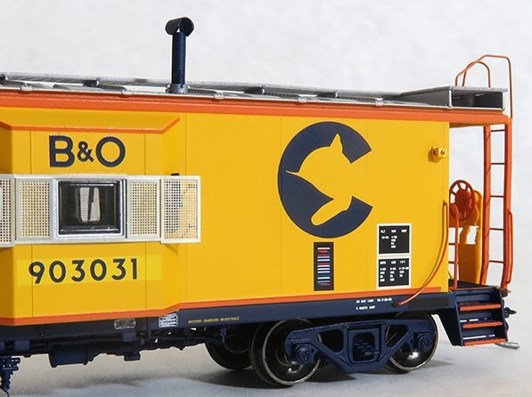 Tangent Scale Models HO 60019-02 International Car Company B&O Class I-18 Steel Bay Window Caboose Chessie System '1982+' B&O #903045