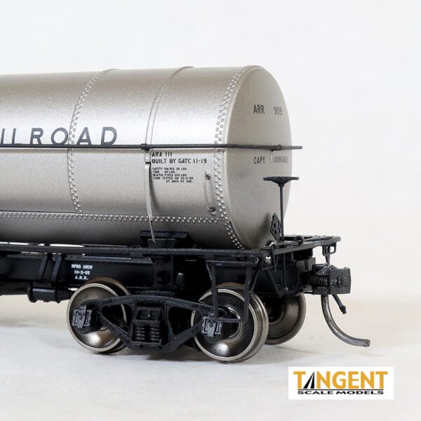 Tangent Scale Models HO 19066-05 General American 1917-design 10,000 Gallon Insulated Tank Car Alaska Railroad '1955+' ARR #9018