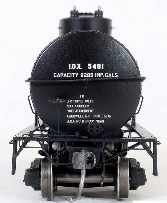 Tangent Scale Models HO 19070-03 General American 1917-design 10,000 Gallon Insulated Tank Car 'Imperial Oil Limited 1918+' IOX #5481