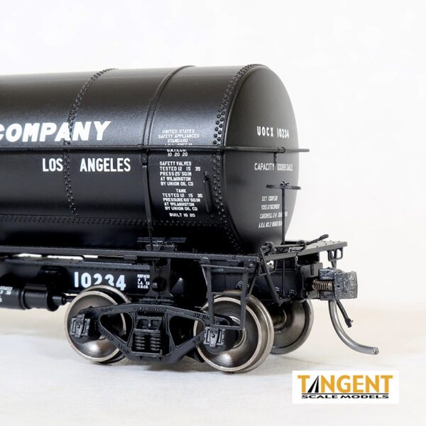 Tangent Scale Models HO 19072-06 General American 1917-design 10,000 Gallon Insulated Tank Car 'Union Oil of California 1937+' UOCX #10234