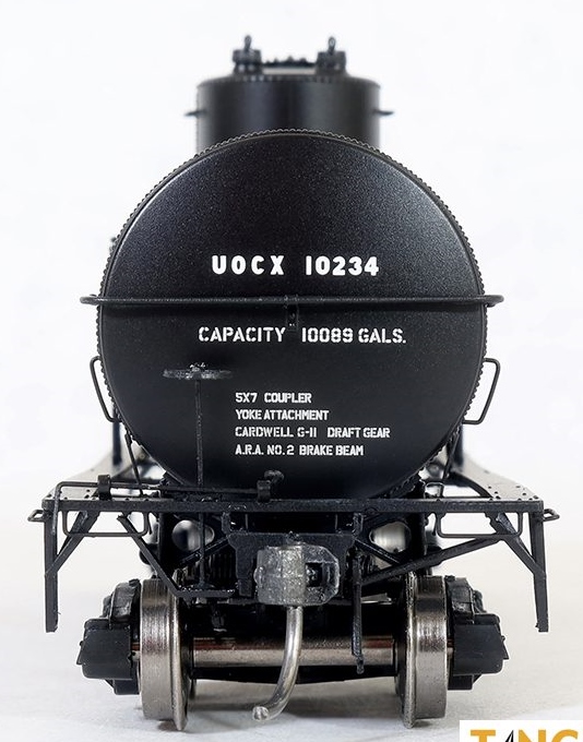 Tangent Scale Models HO 19072-08 General American 1917-design 10,000 Gallon Insulated Tank Car 'Union Oil of California 1937+' UOCX #10237