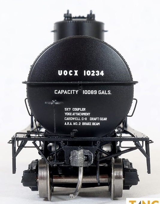 Tangent Scale Models HO 19072-10 General American 1917-design 10,000 Gallon Insulated Tank Car 'Union Oil of California 1937+' UOCX #10240