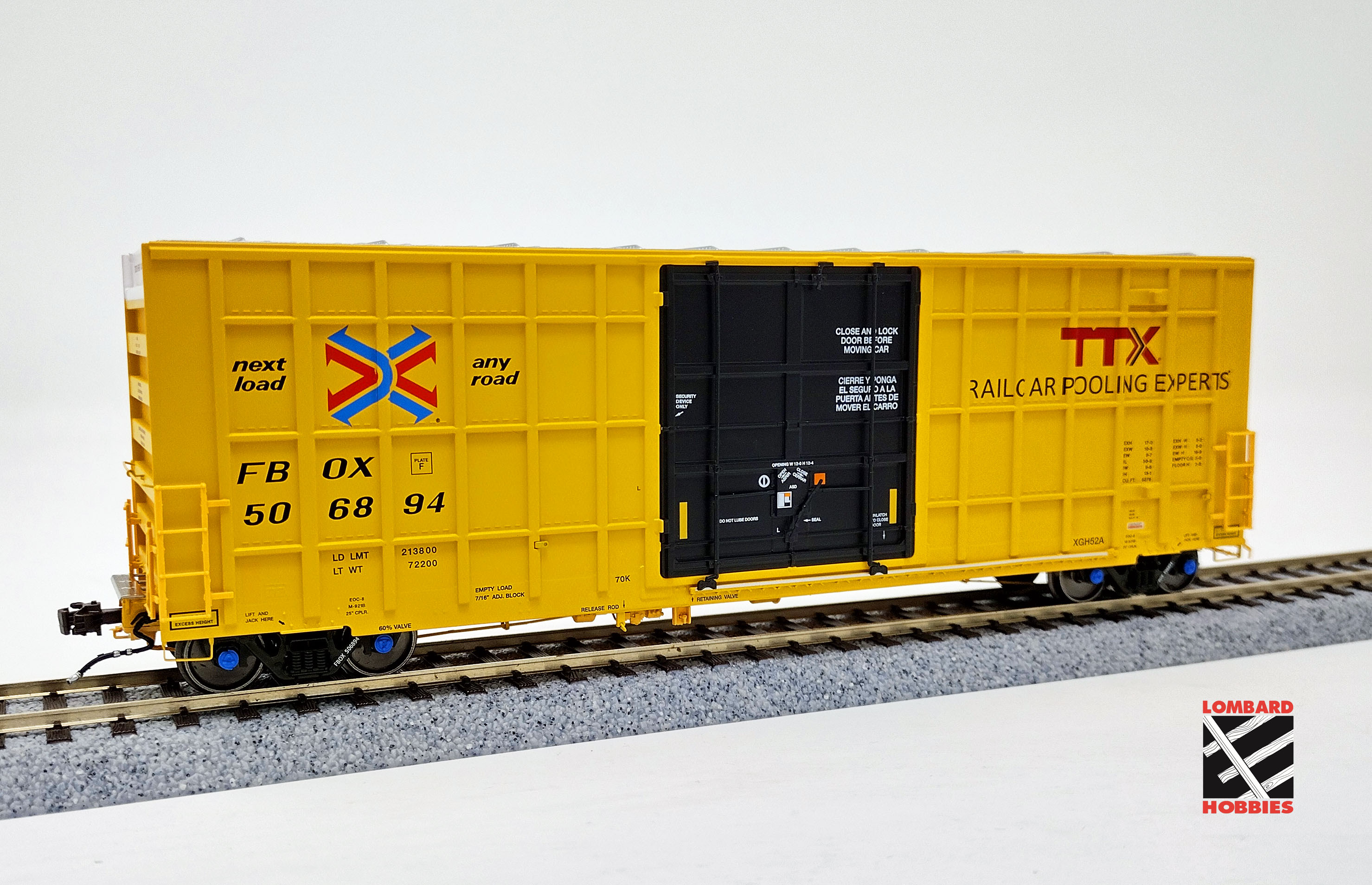 Aurora Miniatures HO 305008 Gunderson / Greenbrier 6276 cf 50′ Plate F Boxcar TTX '2016 version' FBOX #506618