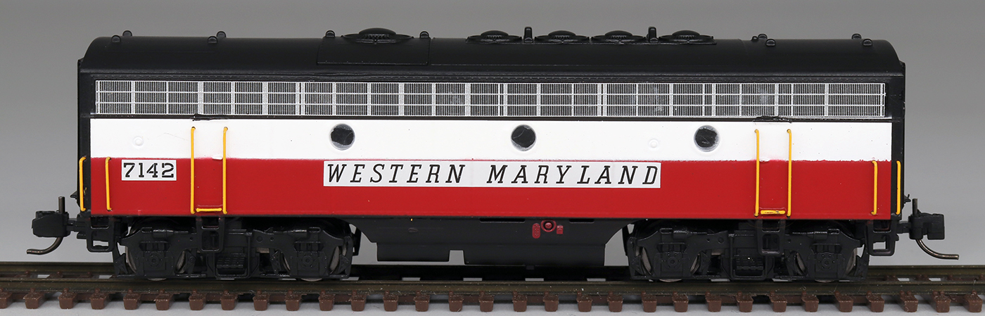 Intermountain N 69794-01 DCC Ready EMD F7B Locomotive Western Maryland 'Circus Scheme' WM #408