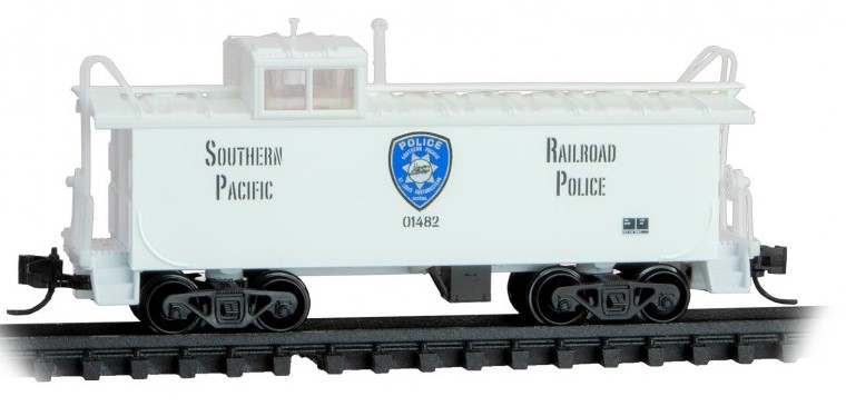 Micro Trains Line N 983 00 212 Bay Window & Steel Cupola Caboose Set Southern Pacific - 2-Pack - Jewel Cases
