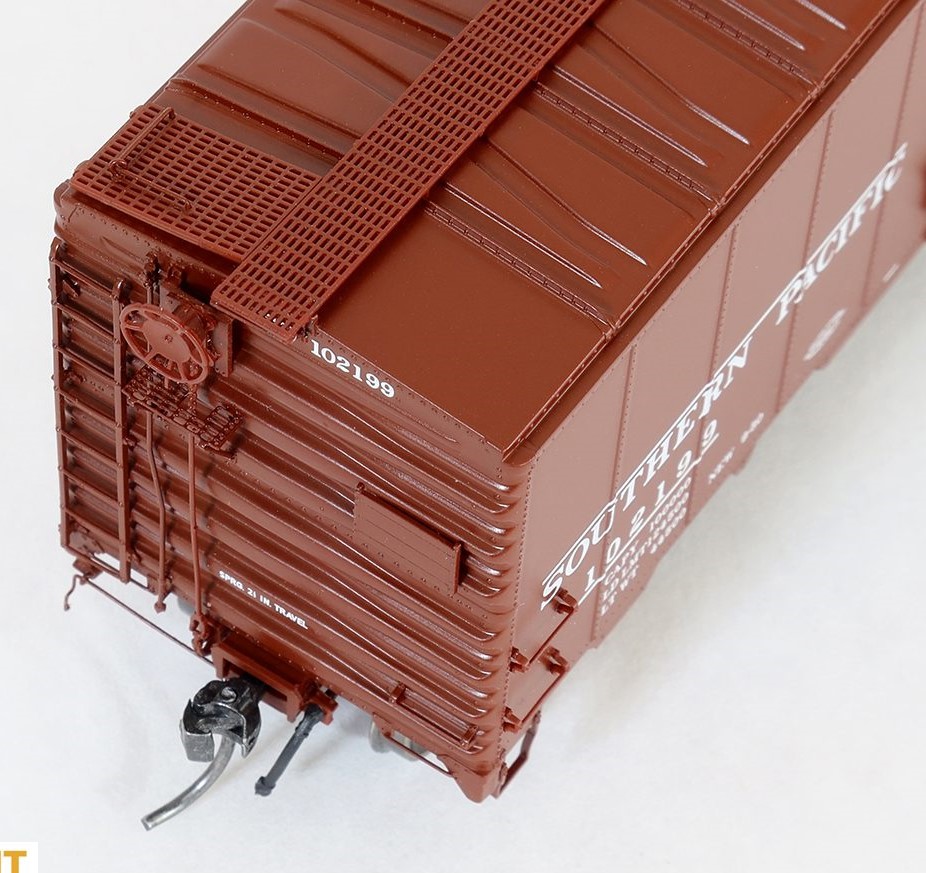 Tangent Scale Models HO 23120-03 Pullman-Standard Southern Pacific Lines Postwar 40’6” Box Car w/ 7′ Door Southern Pacific Brown B-50-28 'Delivery 1950+' SP #102199