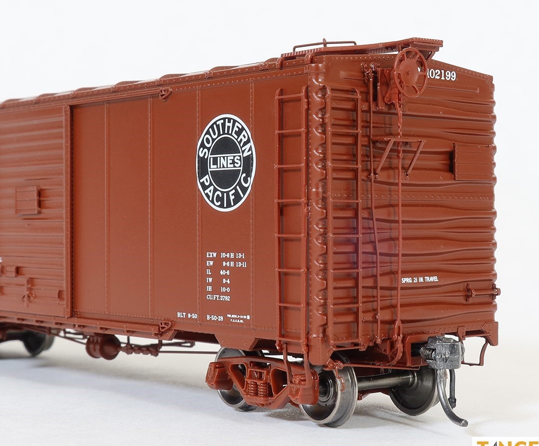 Tangent Scale Models HO 23120-03 Pullman-Standard Southern Pacific Lines Postwar 40’6” Box Car w/ 7′ Door Southern Pacific Brown B-50-28 'Delivery 1950+' SP #102199