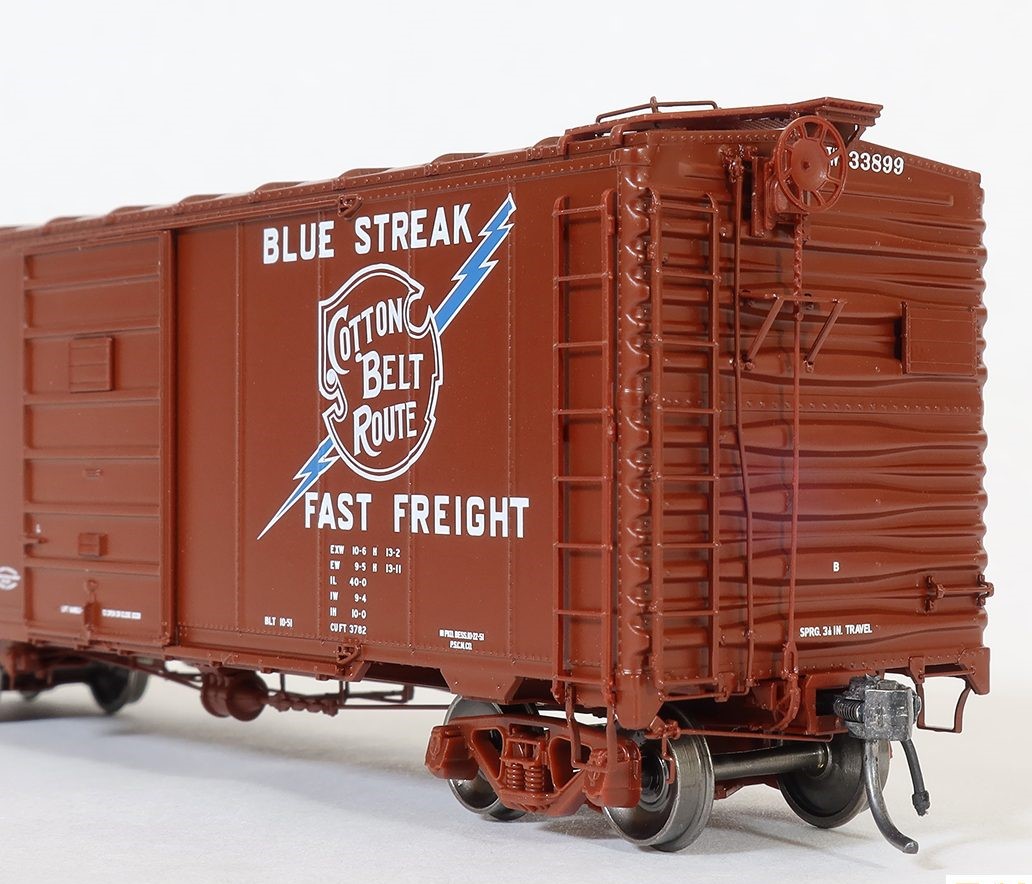 Tangent Scale Models HO 23122-03 Pullman-Standard Southern Pacific Lines Postwar 40'6" Box Car w/ 7′ Door St. Louis Southwest Brown 'Delivery 1951+' SSW #33861