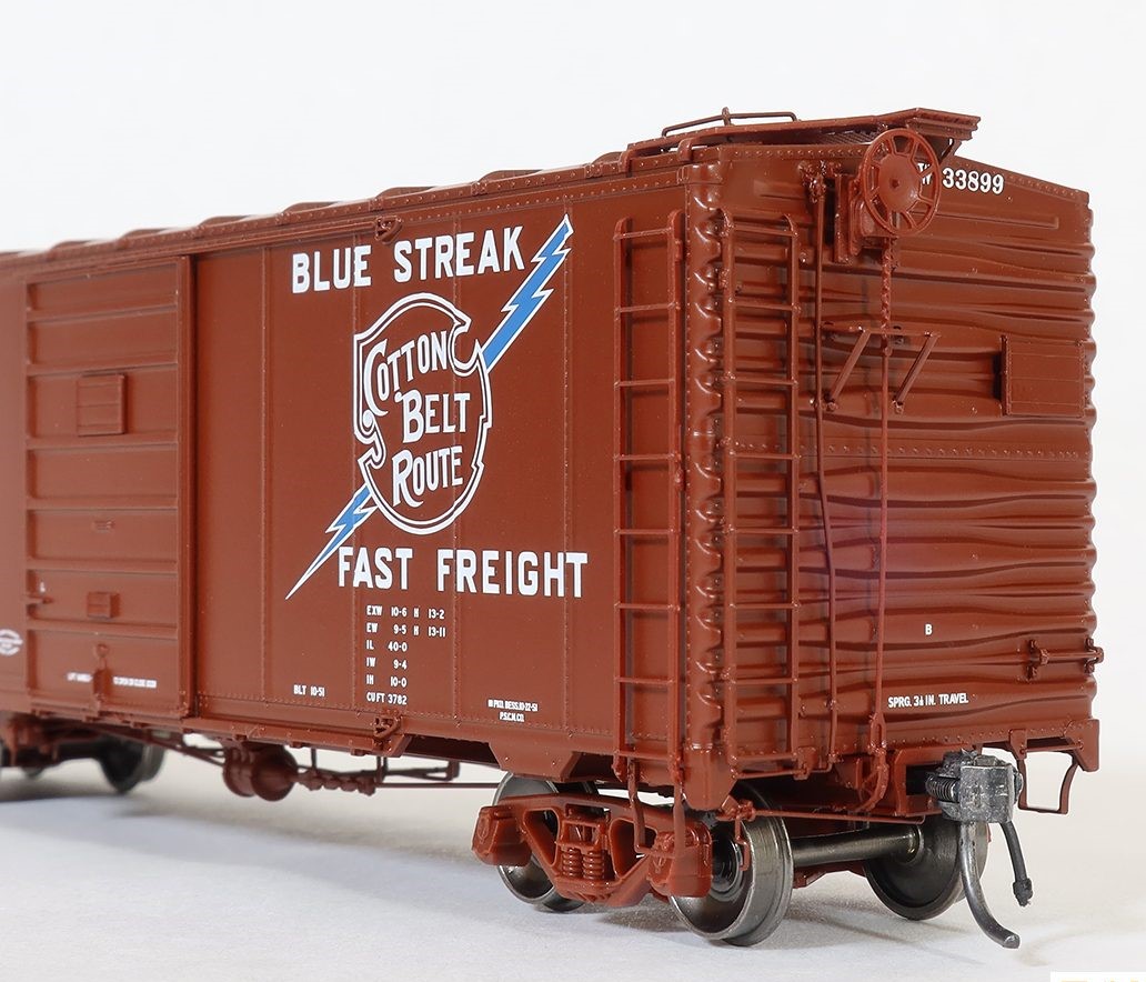 Tangent Scale Models HO 23122-04 Pullman-Standard Southern Pacific Lines Postwar 40’6” Box Car w/ 7′ Door St. Louis Southwest Brown 'Delivery 1951+' SSW #33865