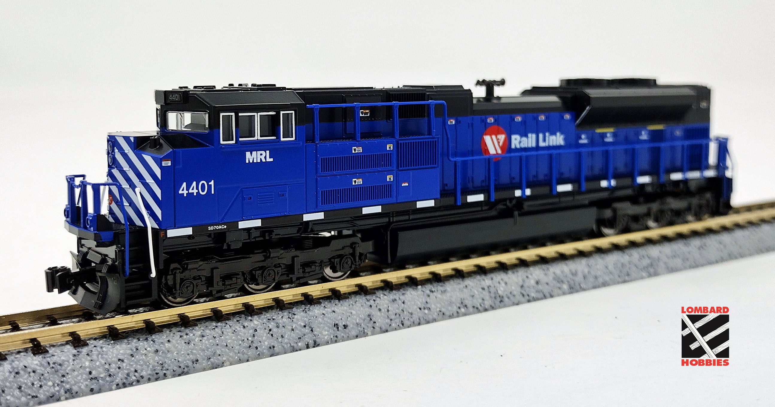 Kato N 176-8531-LS-DMW with DCC/ESU LokSound V5 EMD SD70ACe Locomotive with Nose Headlight Montana Rail Link MRL #4401