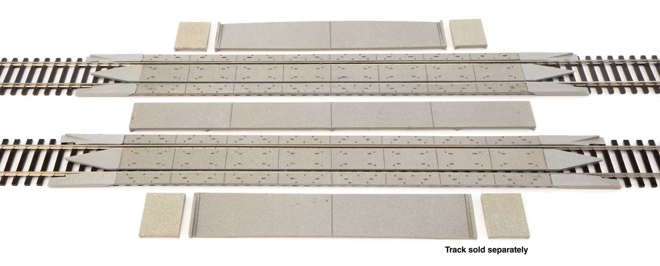 WalthersTrack HO 948-83115 Modern Concrete Crossing w/Rerailer Ends - Kit