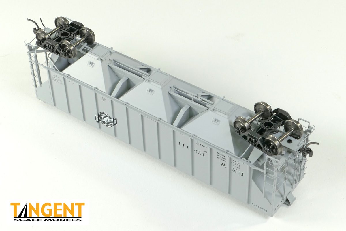 Tangent Scale Models HO 21027-03 Pullman-Standard PS-2 4427 High Side Covered Hopper Chicago North Western 'Delivery 1-1967' CNW #170042