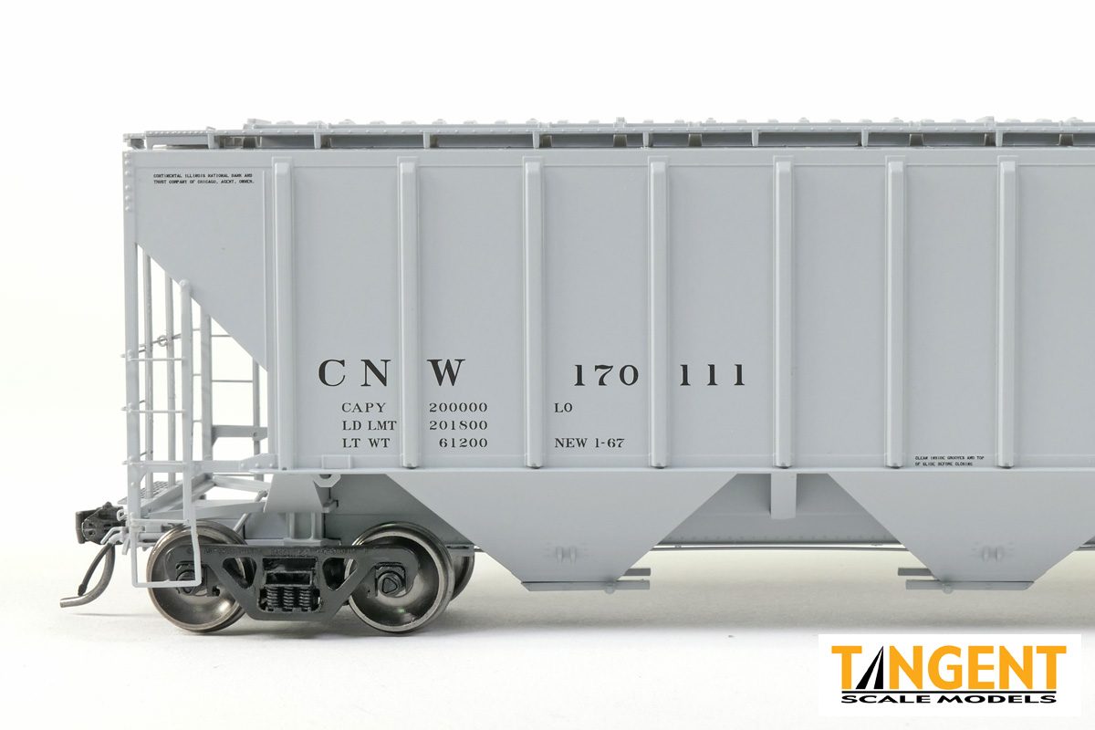 Tangent Scale Models HO 21027-07 Pullman-Standard PS-2 4427 High Side Covered Hopper Chicago North Western 'Delivery 1-1967' CNW #170092