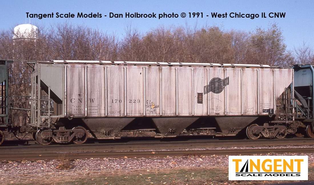 Tangent Scale Models HO 21027-10 Pullman-Standard PS-2 4427 High Side Covered Hopper Chicago North Western 'Delivery 1-1967' CNW #170180