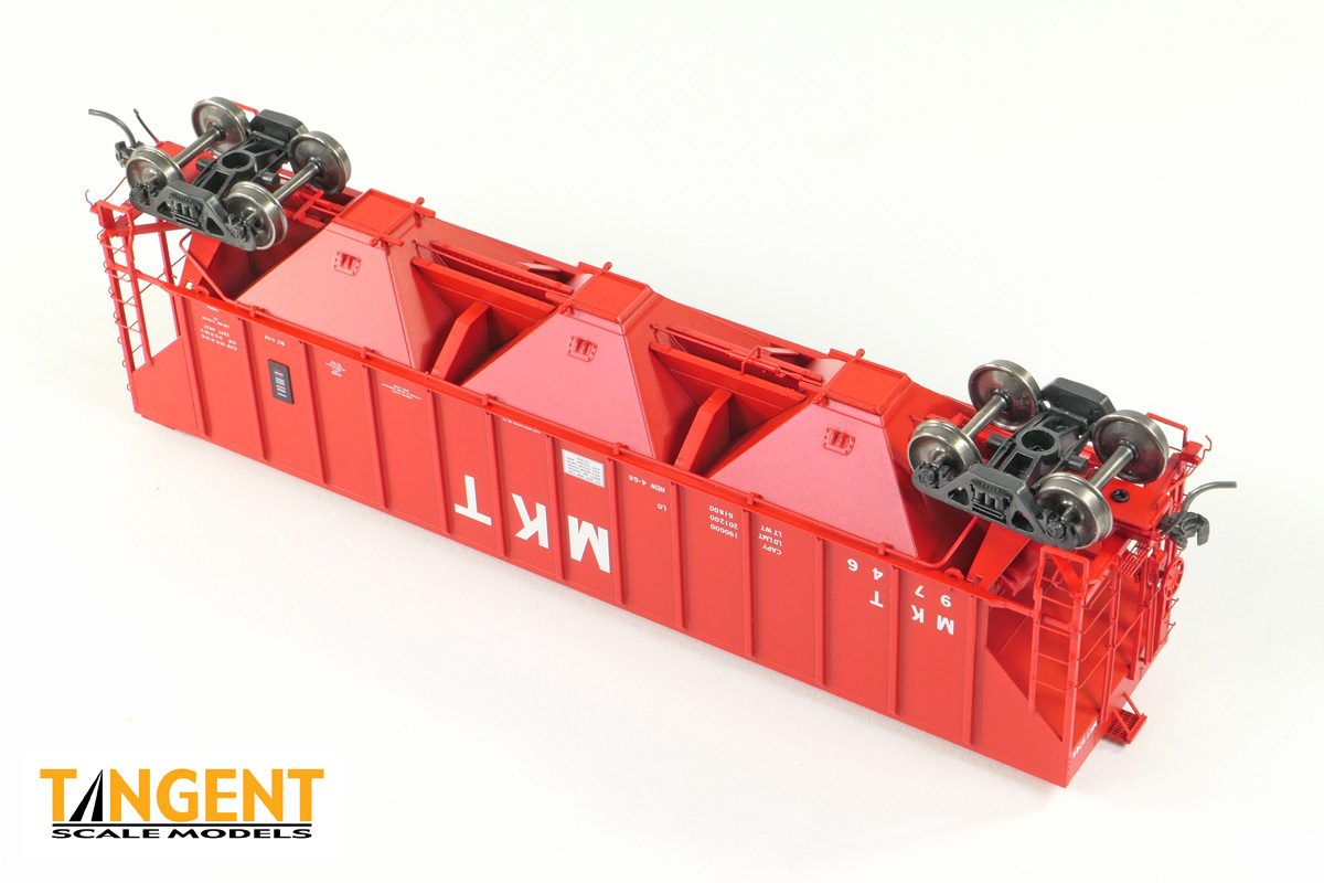 Tangent Scale Models HO 21028-03 Pullman-Standard PS-2 4427 High Side Covered Hopper Missouri-Kansas-Texas 'Delivery Red 4-1968' MKT #9611