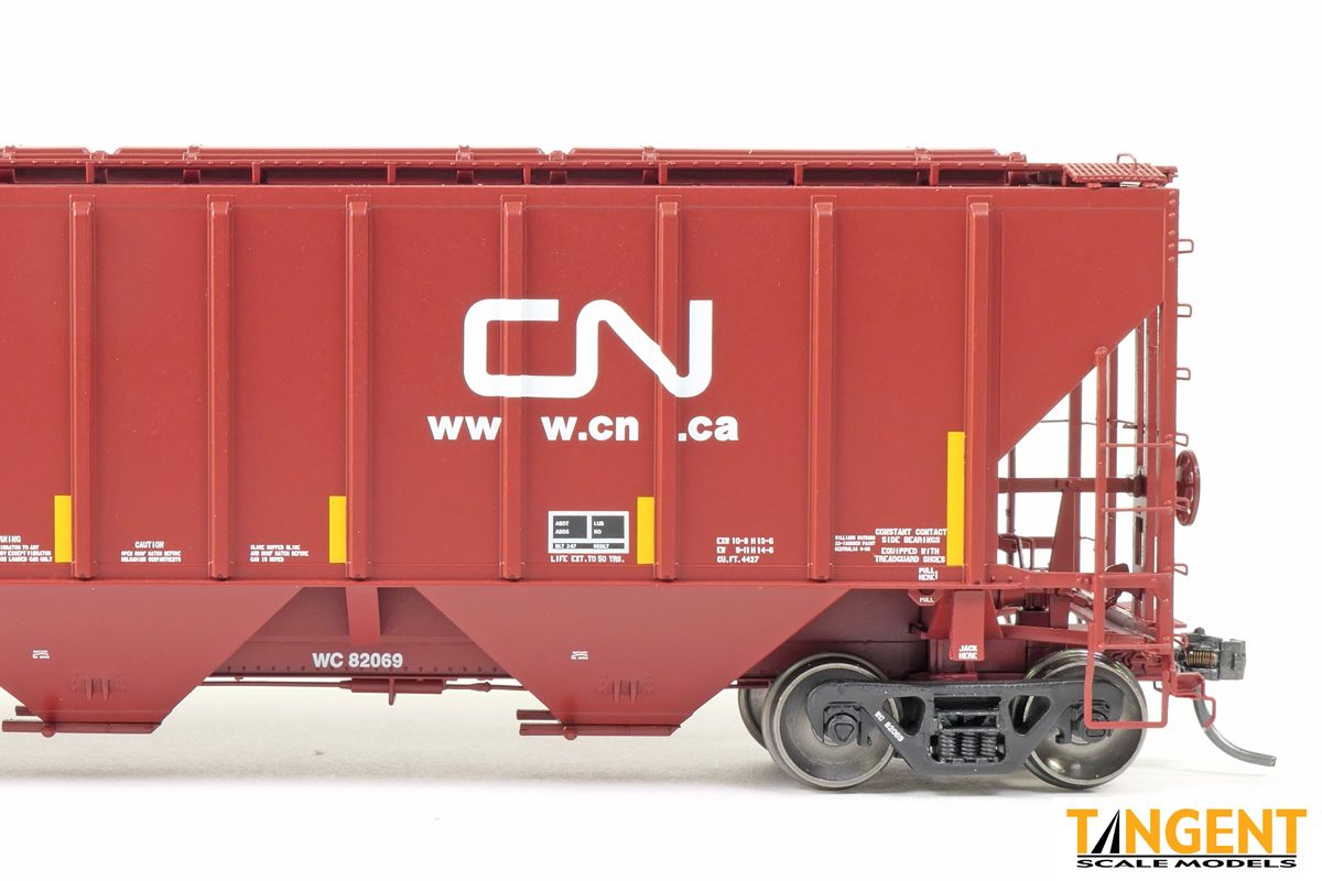 Tangent Scale Models HO 21031-02 Pullman-Standard PS-2 4427 High Side Covered Hopper Canadian National CN 'Ex-WC Conspicuity 2008+' WC #82099