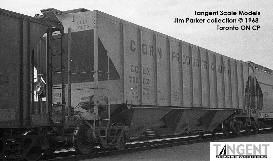 Tangent Scale Models HO 21032-03 Pullman-Standard PS-2 4427 High Side Covered Hopper Corn Products 'Delivery 1967' CCLX #70005