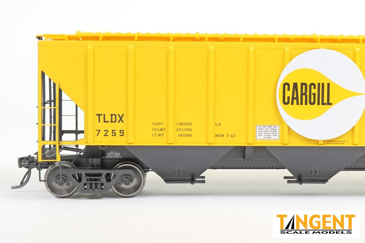 Tangent Scale Models HO 21034-01 Pullman-Standard PS-2 4427 High Side Covered Hopper TLDX 'Delivery Cargill 7-1967' TLDX #7251