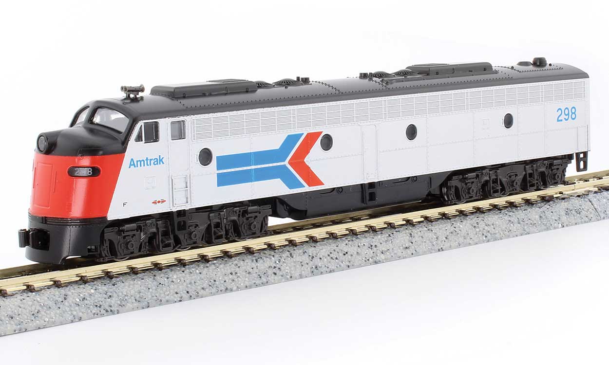 Kato N 176-5346 DCC Ready EMD E8A Locomotive w/Single Headlight & Passenger Pilot Amtrak 'Phase I Scheme' AMTK #298