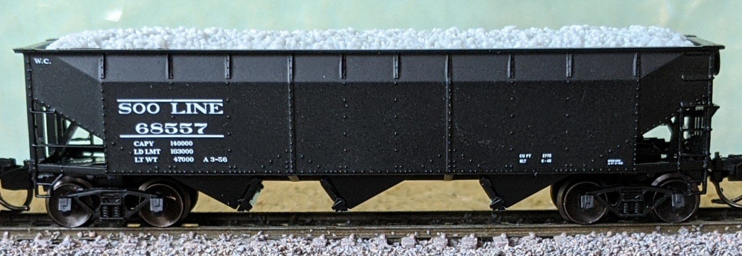 Bluford Shops N 74211 3-Bay Offset Side Hopper Soo Line 'Black' SOO LINE #68503