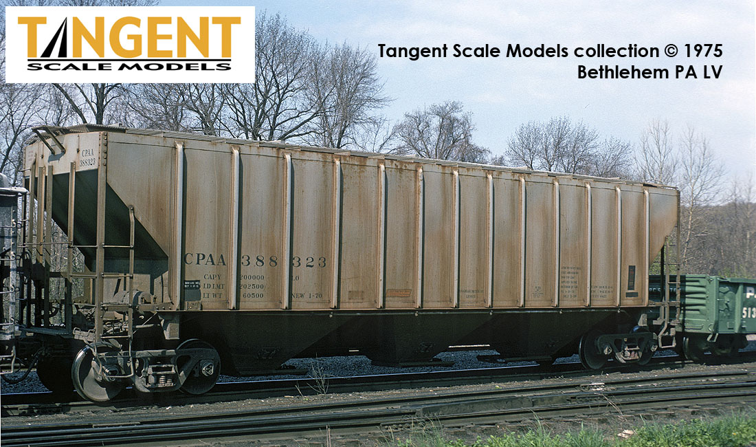 Tangent Scale Models HO 21035-04 Pullman-Standard PS-2 4427 High Side Covered Hopper Canadian Pacific 'NA Delivery 1-1970' CPAA #388184