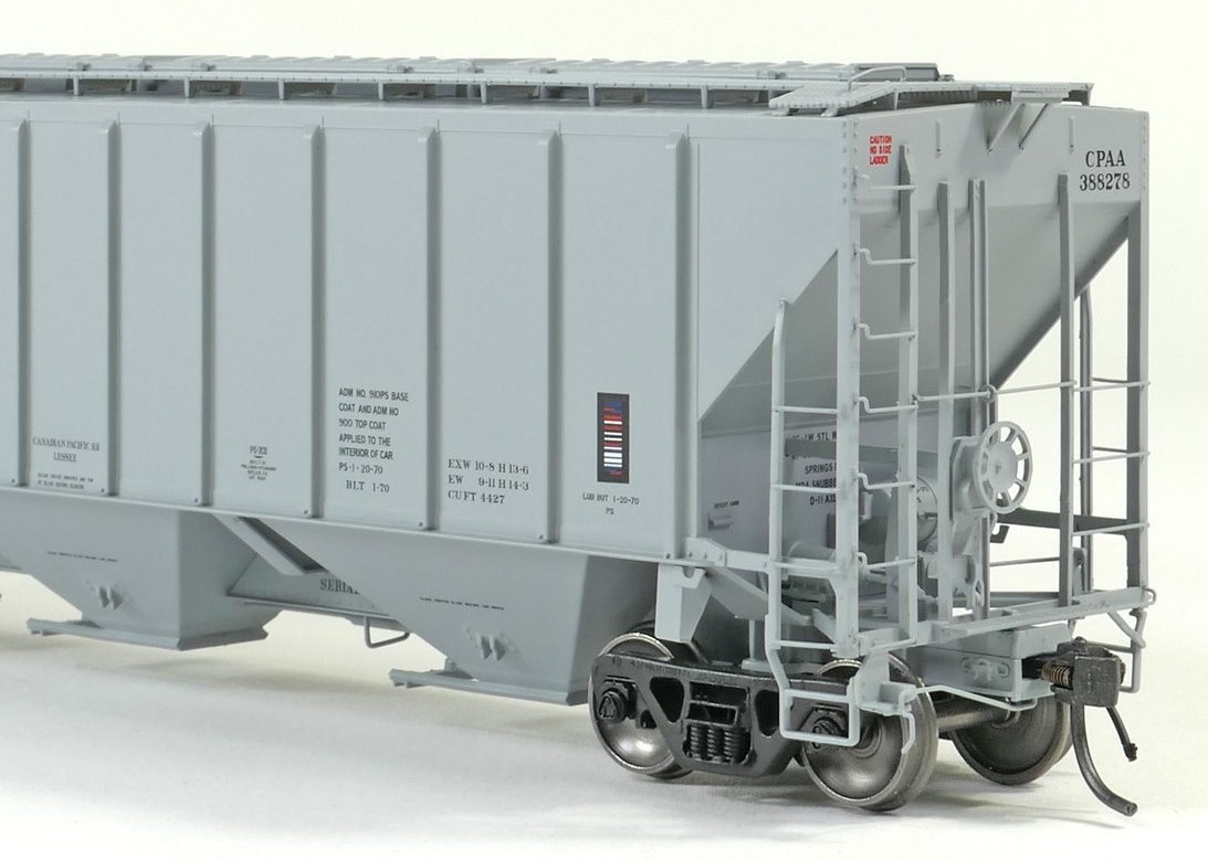 Tangent Scale Models HO 21035-07 Pullman-Standard PS-2 4427 High Side Covered Hopper Canadian Pacific 'NA Delivery 1-1970' CPAA #388278