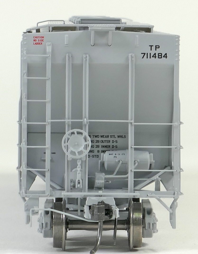 Tangent Scale Models HO 21038-06 Pullman-Standard PS-2 4427 High Side Covered Hopper Texas and Pacific 'Delivery Gray 5-1971' TP #711597