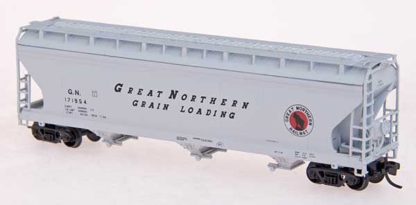 Intermountain N 67051-23 ACF 4650 Cu. Ft. 3 Bay Covered Hopper Great Northern 'Slanted Lettering, red Rocky Logo' GN #171939