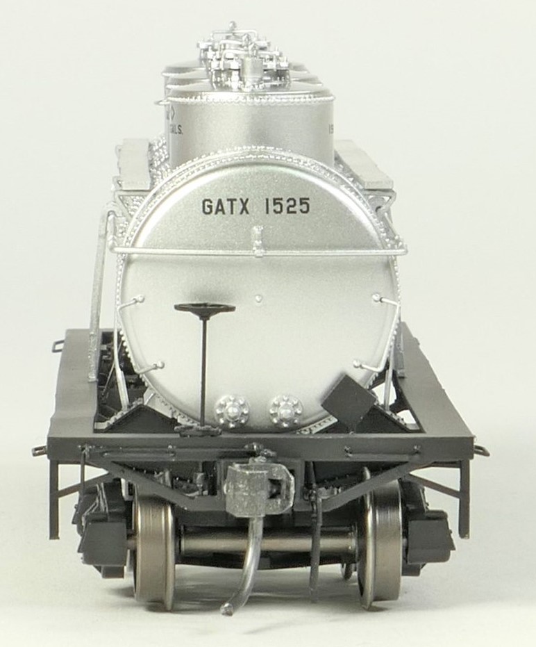 Tangent Scale Models HO 11524-01 General American 1928-Design 6000 Gallon 3-Compartment Tank Car GATX 'Silver Lease 1958+' GATX #1525