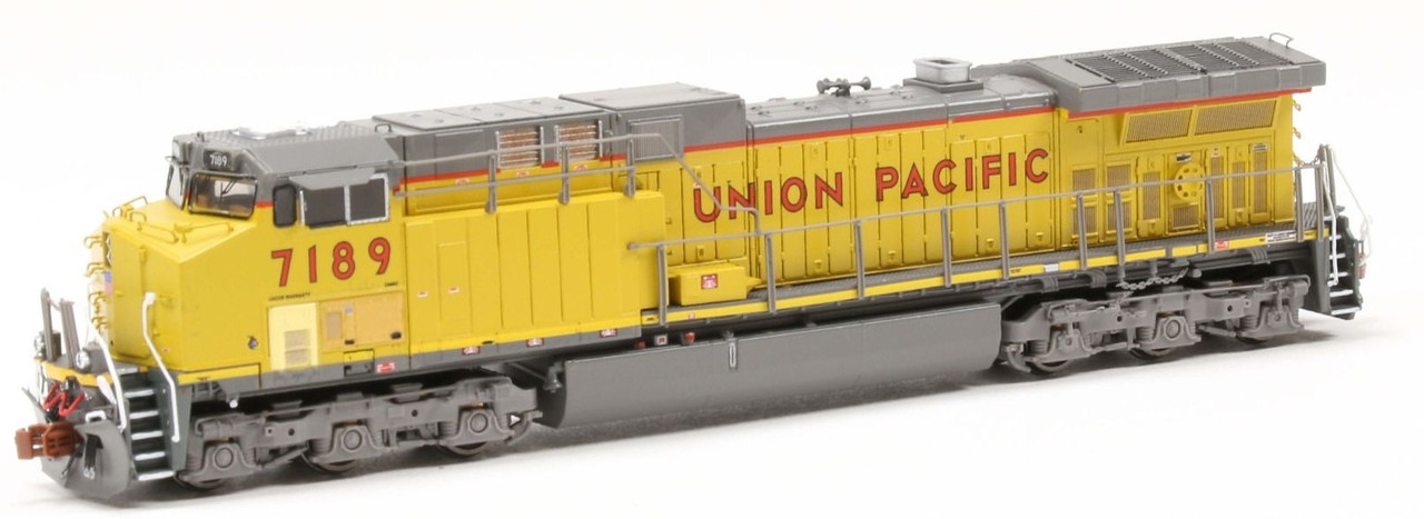 ScaleTrains Rivet Counter N SXT39146 DCC Ready GE AC4400CW Locomotive Union Pacific w/Yellow Sill Stripe UP #7152