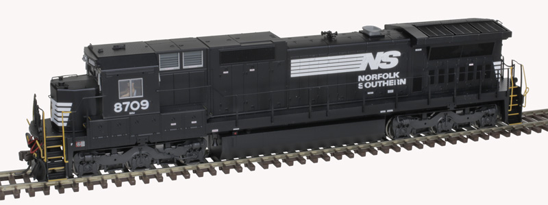 Atlas Master Silver Series HO 10004187 DCC Ready GE DASH 8-40C Locomotive w/Front & Rear Ditch Lights Norfolk Southern NS #8705