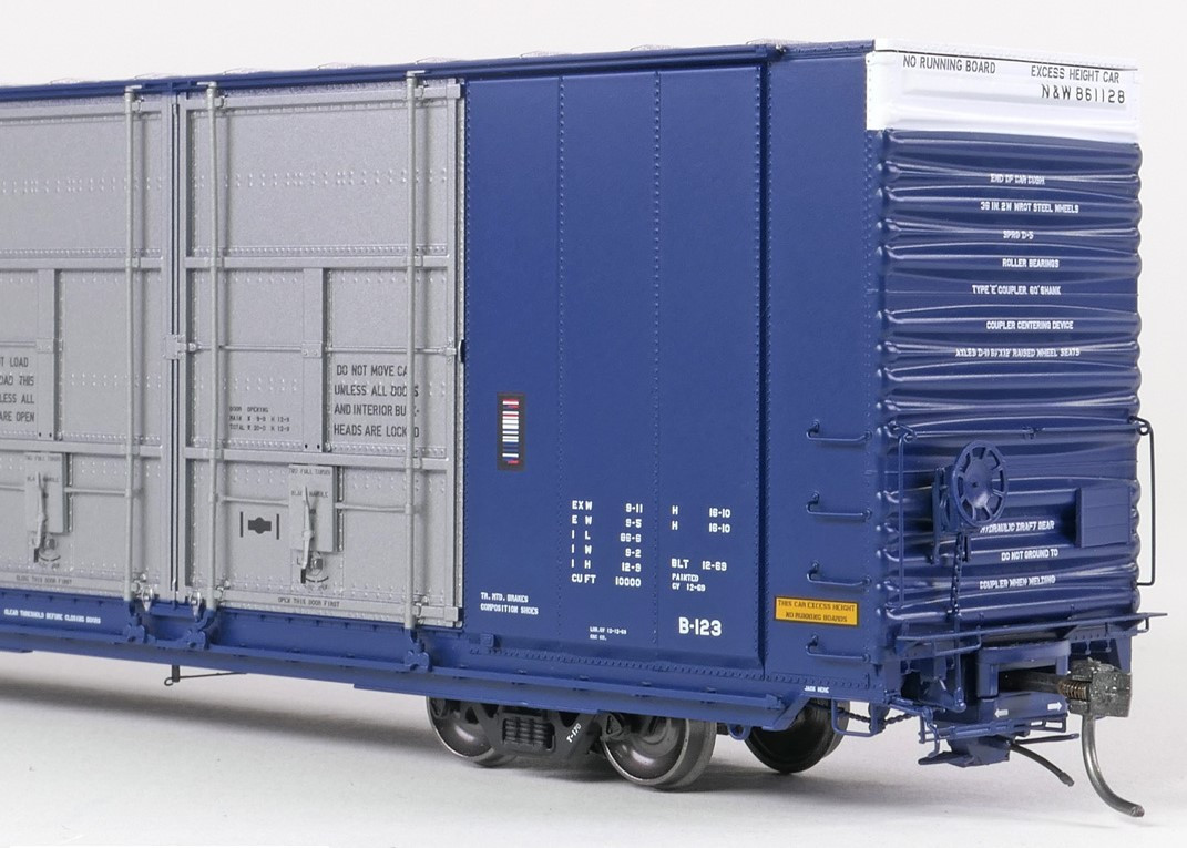 Tangent Scale Models HO 25525-02 Greenville 86′ Quad Plug Door Box Car Norfolk & Western 'Delivery 12-1969 Blue' N&W #861123