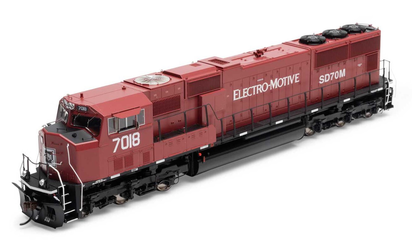 Athearn Genesis HO ATHG71221 DCC/Tsunami 2 Sound Equipped EMD SD70M Locomotive EMDX 'Maroon / Black' #7018