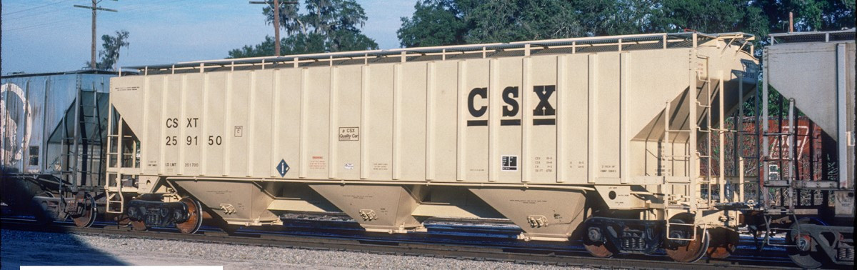 Tangent Scale Models HO 36010-19 Trinity Industries Inc 4750CuFt Covered Hopper CSX 'Delivery 10-1988' CSXT #259310