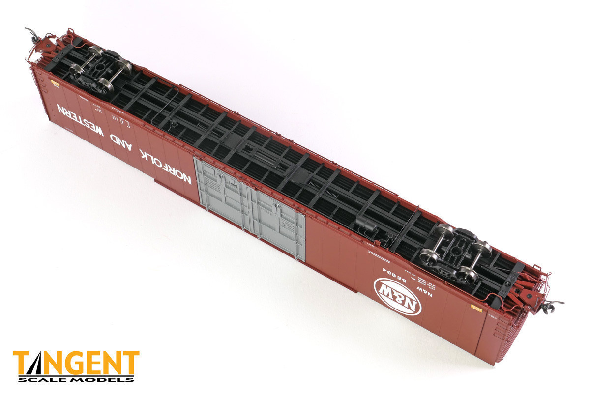 Tangent Scale Models HO 25064-06 Greenville 86′ Double Plug Door Box Car Norfolk & Western 'Delivery 1964 Brown' 1965+ Era NW #52997