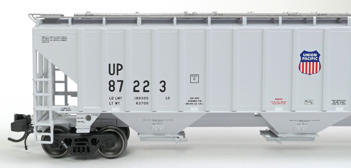 Tangent Scale Models N 81012-06 Trinity Industries Inc 4750CuFt Covered Hopper Union Pacific 'Delivery Gray 10-1993' UP #87241
