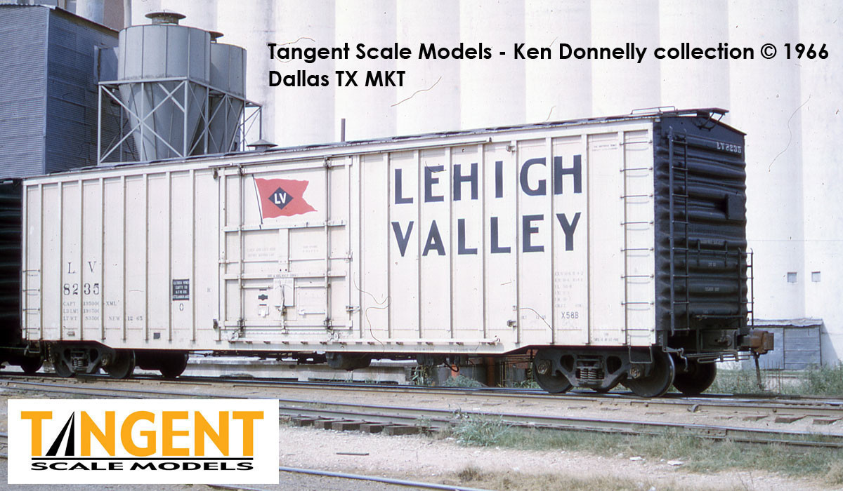 Tangent Scale Models HO 14036-12 PRR Shops X58 Plug Door Boxcar Lehigh Valley 'Delivery 12-1965 X58B' LV #8250