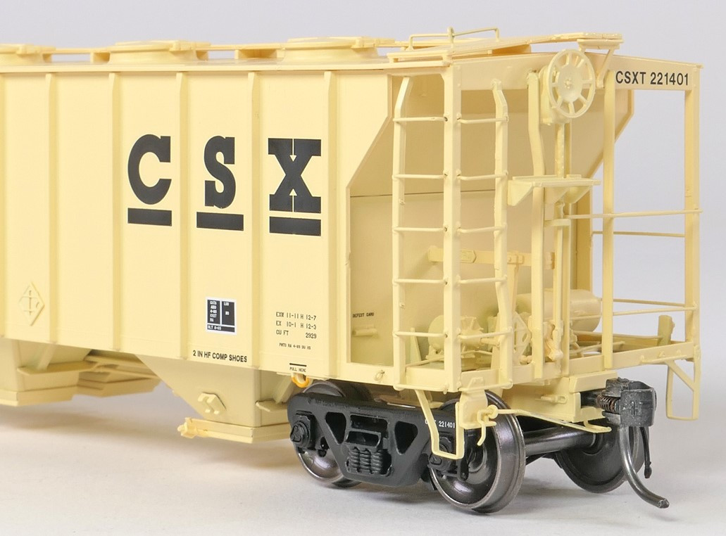 Tangent Scale Models HO 35161-02 Pullman-Standard 2929 Covered Hopper CSX 'Repaint 1989' CSXT #221070