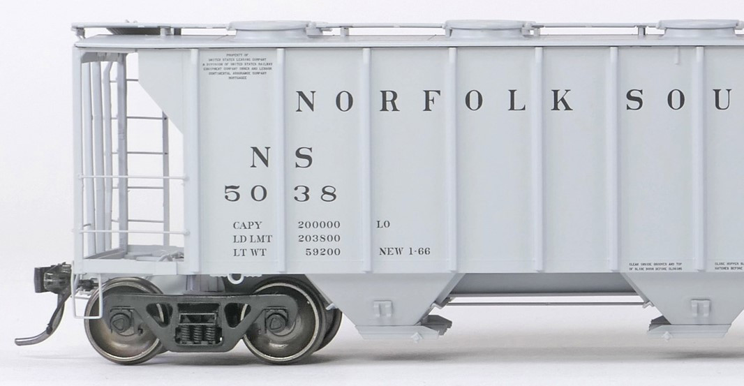 Tangent Scale Models HO 35163-03 Pullman-Standard 2929 Covered Hopper Norfolk Southern (Original NS) 'Delivery Gray 1-1966' NS #5021