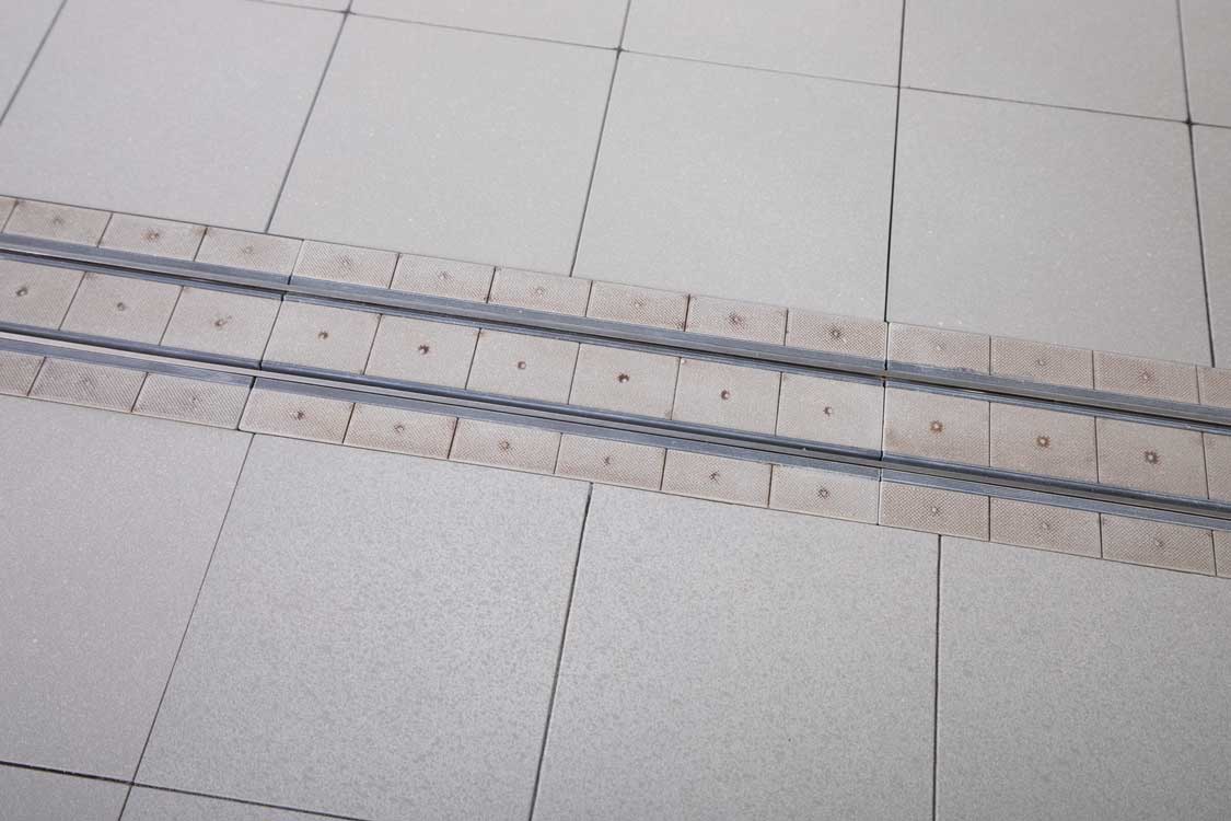 Walthers Cornerstone HO 933-4186 Transload Pavement - Transload Facility - Kit