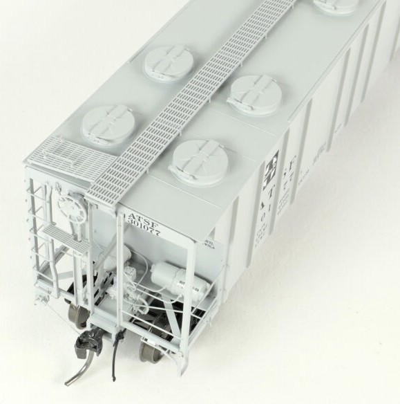 Tangent Scale Models HO 35010-01 PS-2 3215CuFt Covered Hopper Atchison, Topeka & Santa Fe 'Delivery Gray 11-1959 GA-119' ATSF #301013
