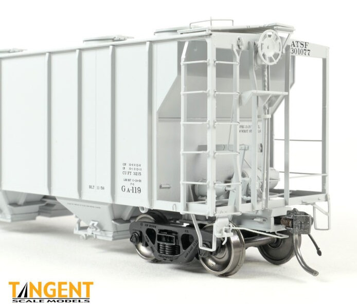 Tangent Scale Models HO 35010-07 PS-2 3215CuFt Covered Hopper Atchison, Topeka & Santa Fe 'Delivery Gray 11-1959 GA-119' ATSF #301077