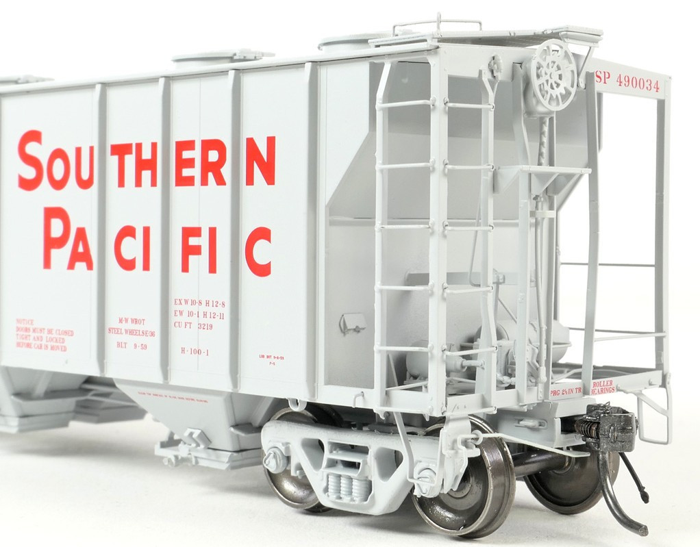 Tangent Scale Models HO 35015-04 PS-2 3215CuFt Covered Hopper Southern Pacific 'Delivery Gray H-100-1 9-1959' SP #490046