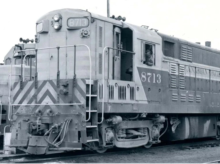Rapido Trains Inc HO 44029 DCC Ready FM H16-44 Locomotive Canadian Pacific Railway 'Block Scheme' CPR #8710