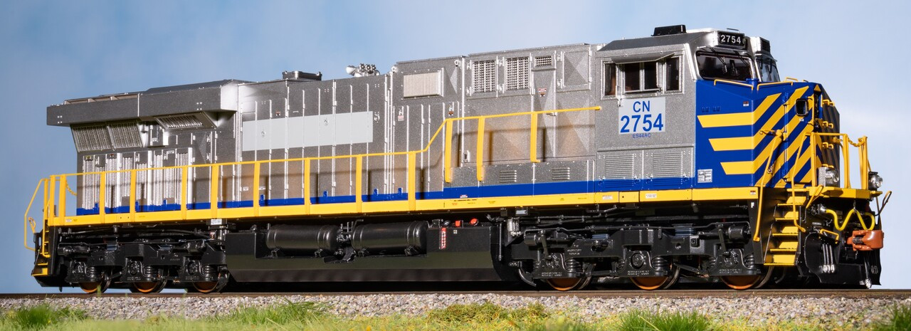 ScaleTrains Rivet Counter HO SXT39919 DCC/ESU Loksound V5 Equipped